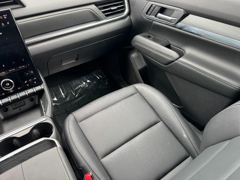 GMC Terrain Vehicle Image 15
