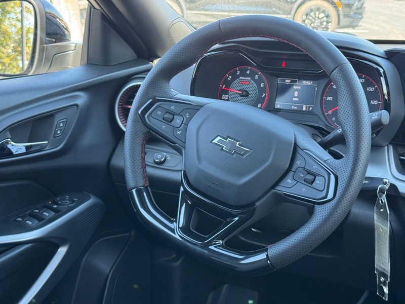 Chevrolet Trax Vehicle Image 08