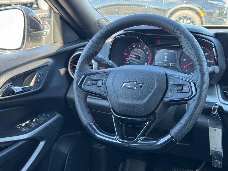 Chevrolet Trax Vehicle Image 08