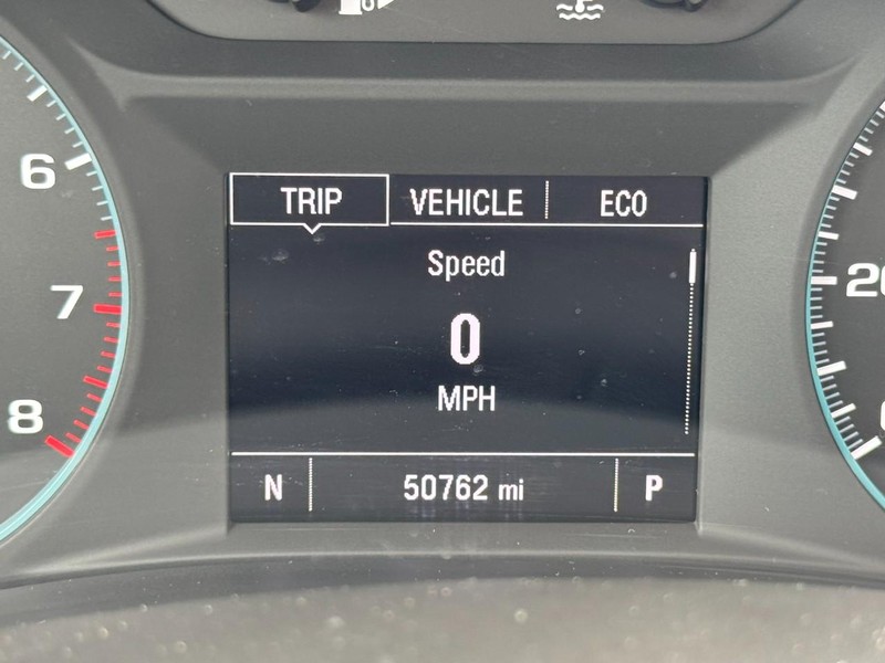 Chevrolet Malibu Vehicle Image 18