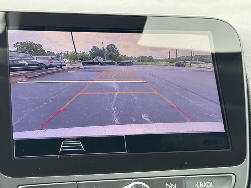 Chevrolet Malibu Vehicle Image 20