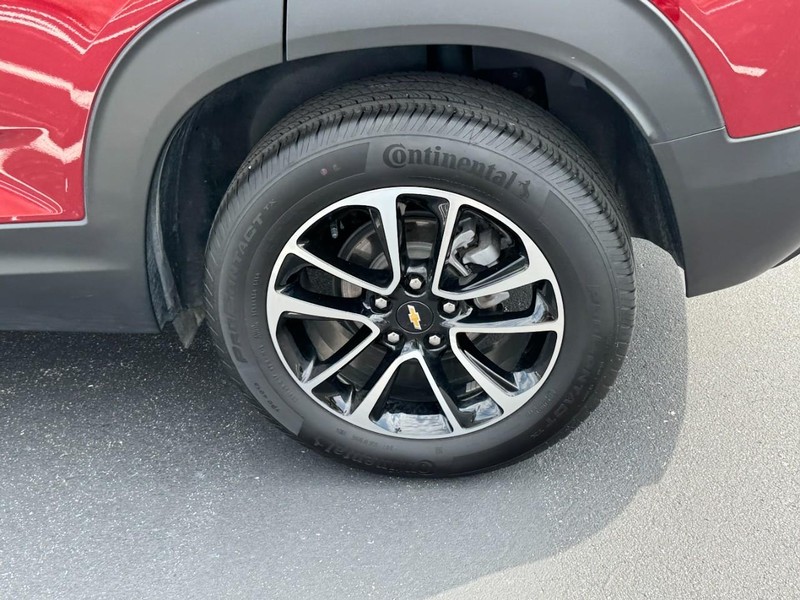 Chevrolet TrailBlazer Vehicle Image 07