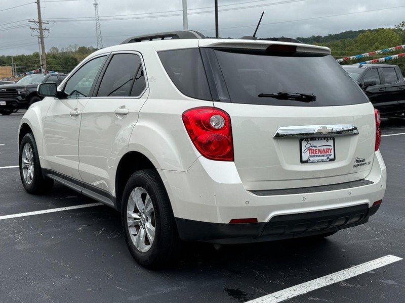Chevrolet Equinox Vehicle Full-screen Gallery Image 06