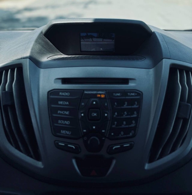 Ford Transit Van Vehicle Full-screen Gallery Image 14