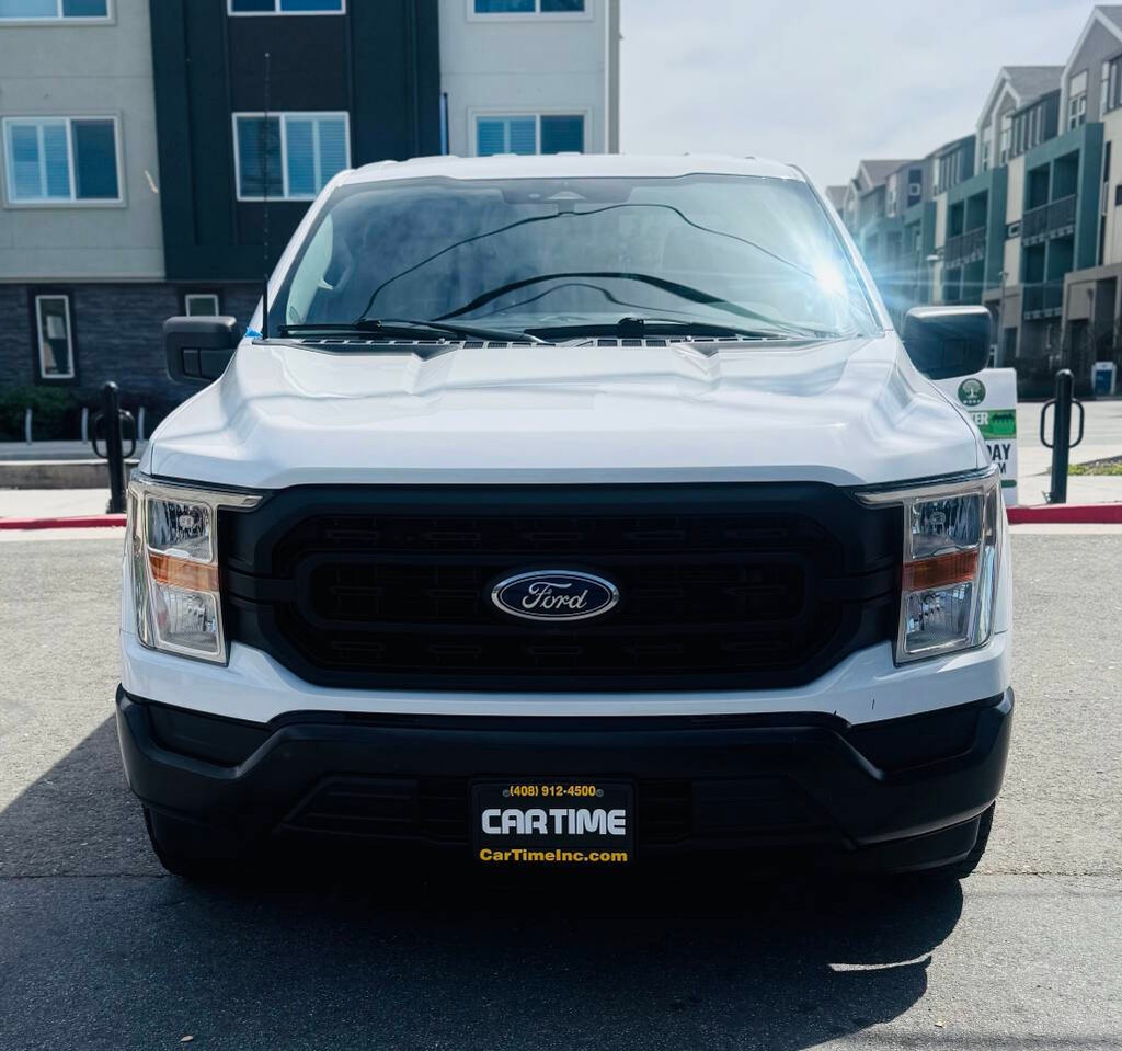 Ford F-150 Vehicle Full-screen Gallery Image 03