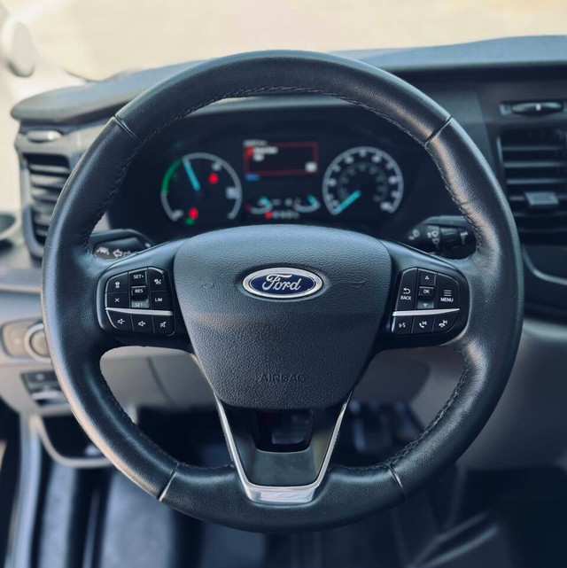 Ford E-Transit Cargo Van Vehicle Full-screen Gallery Image 13