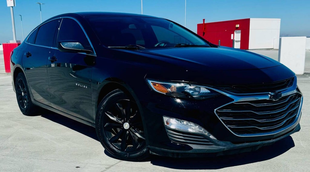 Chevrolet Malibu Vehicle Full-screen Gallery Image 04