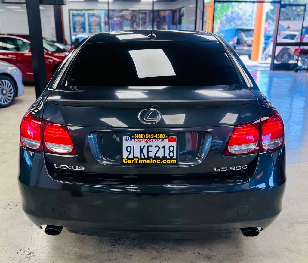 Lexus GS 350 Vehicle Full-screen Gallery Image 08