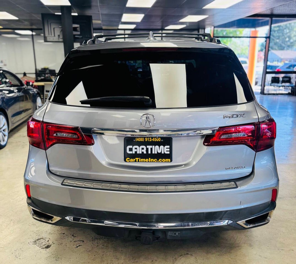 Acura MDX Vehicle Full-screen Gallery Image 04