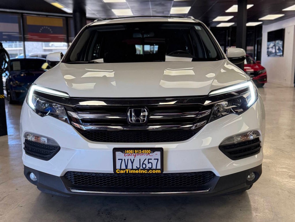 Honda Pilot Vehicle Full-screen Gallery Image 03