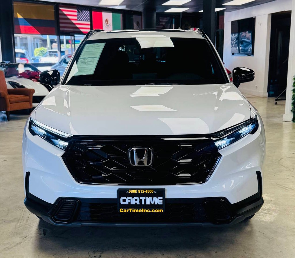 Honda CR-V Hybrid Vehicle Full-screen Gallery Image 02