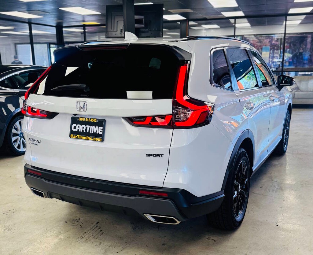 Honda CR-V Hybrid Vehicle Full-screen Gallery Image 08