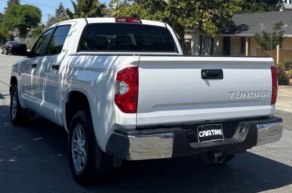 Toyota Tundra Vehicle Full-screen Gallery Image 07