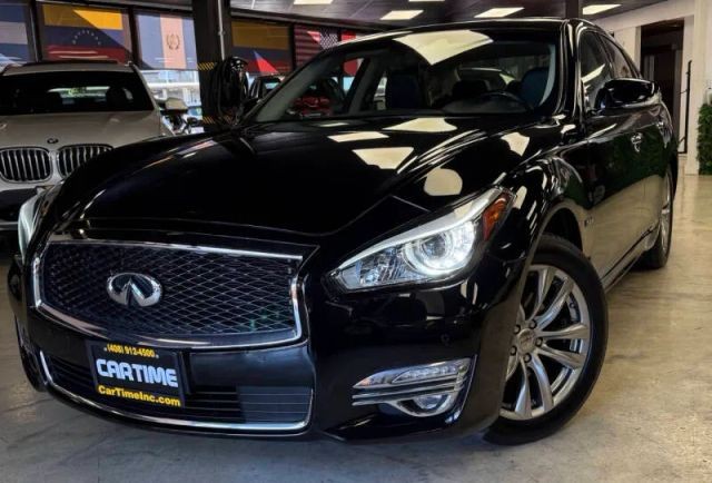 more details - infiniti q70
