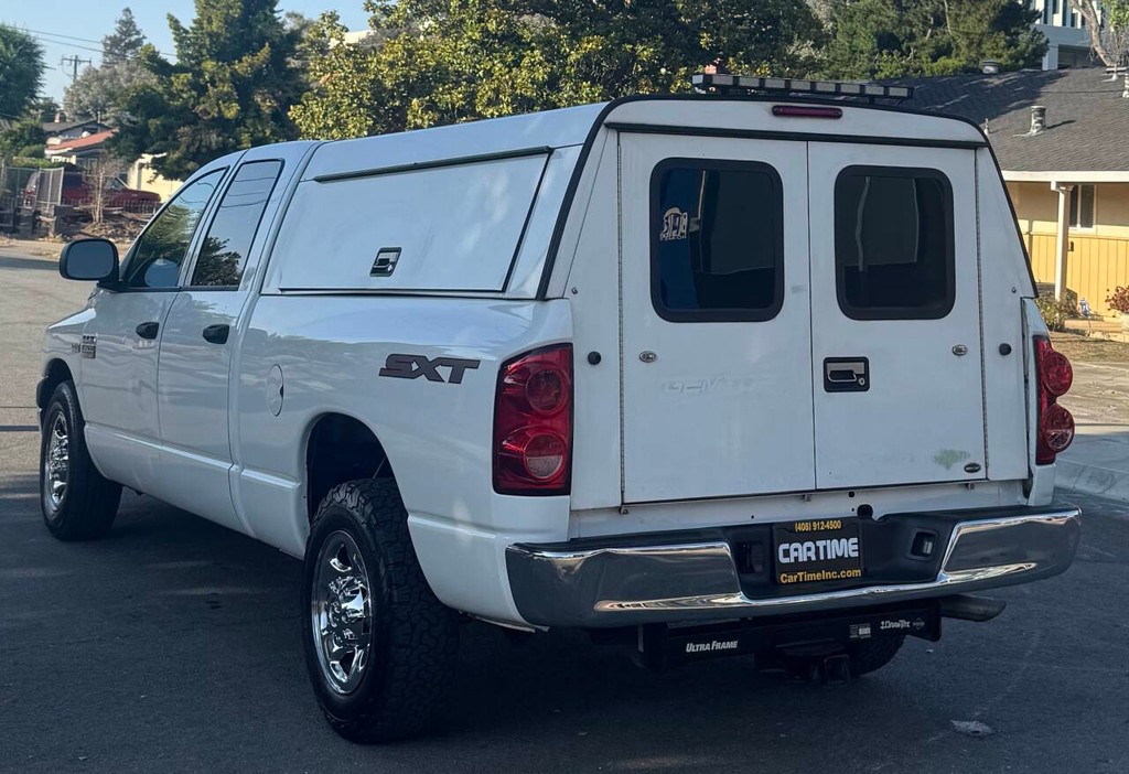 Dodge Ram 2500 Vehicle Full-screen Gallery Image 08