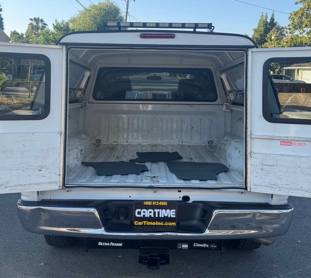 Dodge Ram 2500 Vehicle Full-screen Gallery Image 11