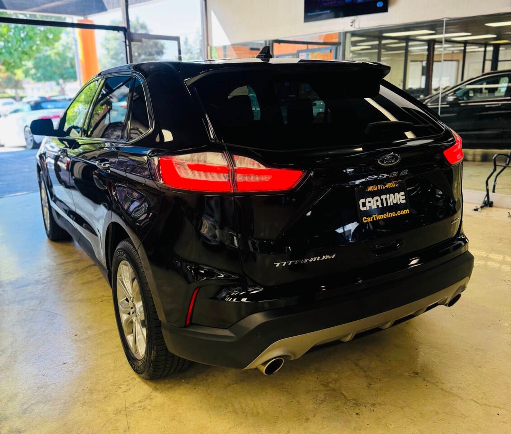 Ford Edge Vehicle Full-screen Gallery Image 07