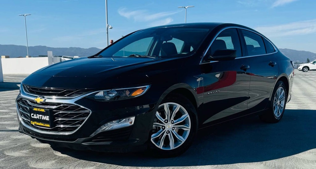 Chevrolet Malibu Vehicle Full-screen Gallery Image 03