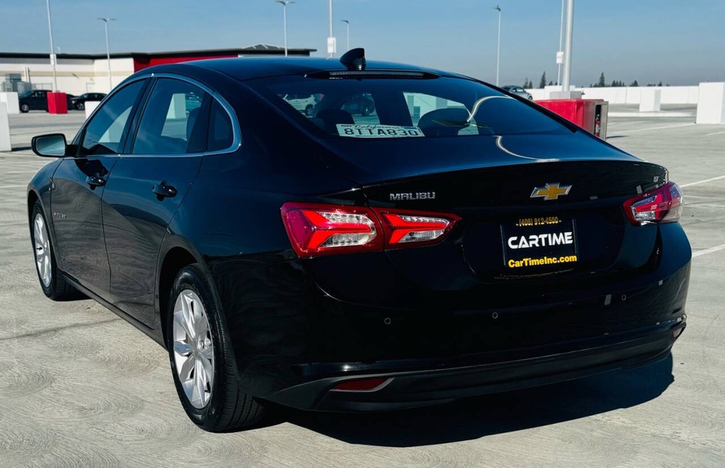 Chevrolet Malibu Vehicle Full-screen Gallery Image 06