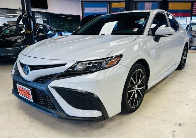 more details - toyota camry