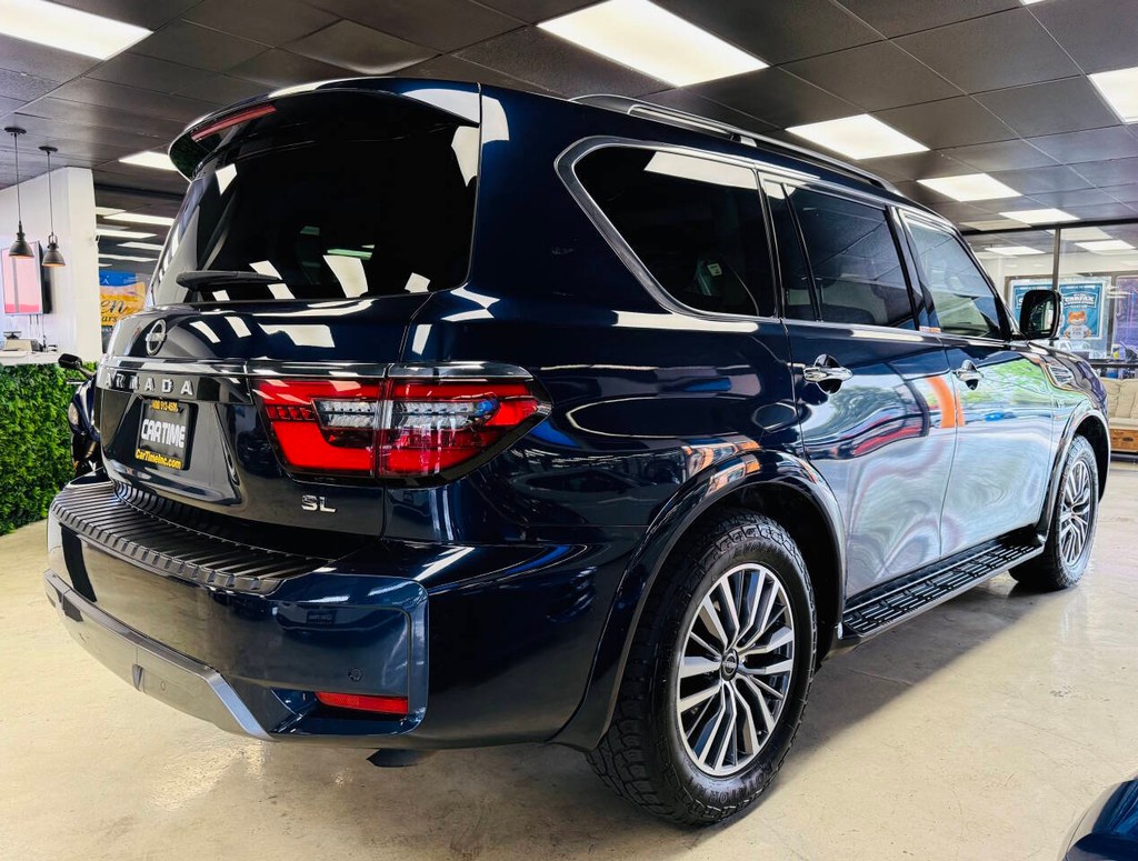 Nissan Armada Vehicle Full-screen Gallery Image 07