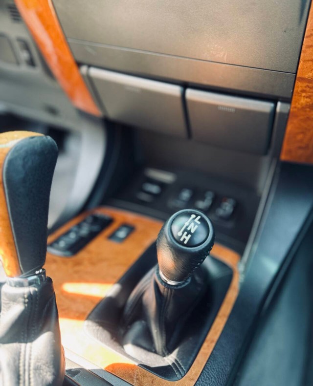 Lexus GX 470 Vehicle Full-screen Gallery Image 11