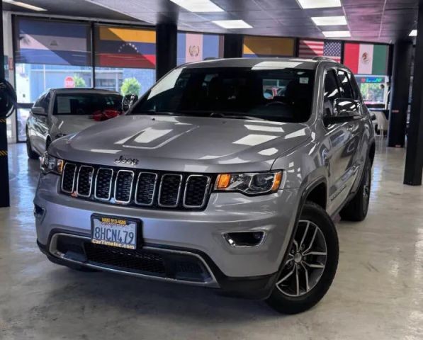 more details - jeep grand cherokee