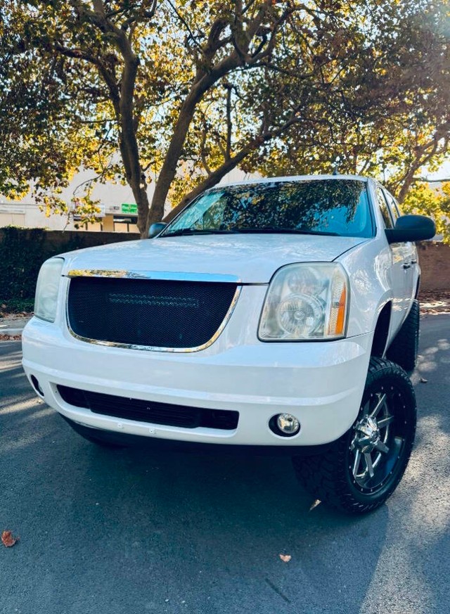 more details - gmc yukon xl