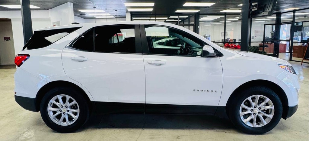 Chevrolet Equinox Vehicle Full-screen Gallery Image 05