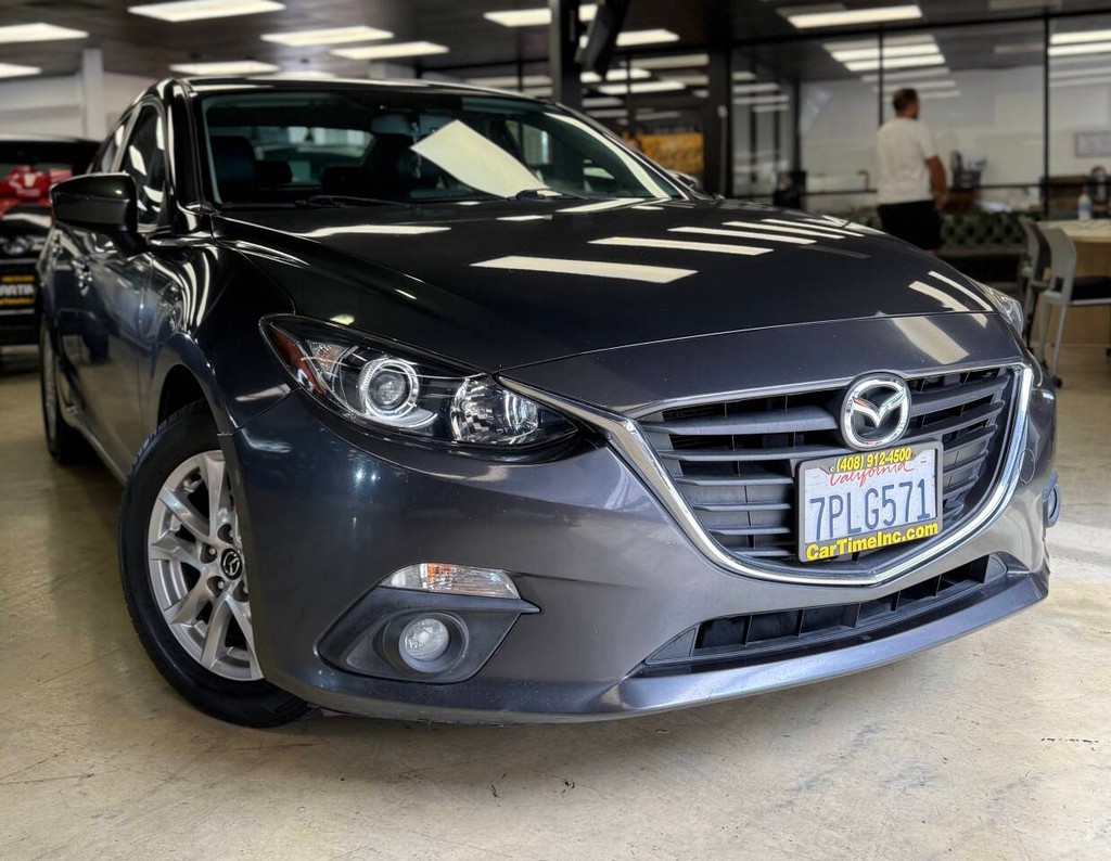 Mazda Mazda3 Sedan Vehicle Full-screen Gallery Image 03