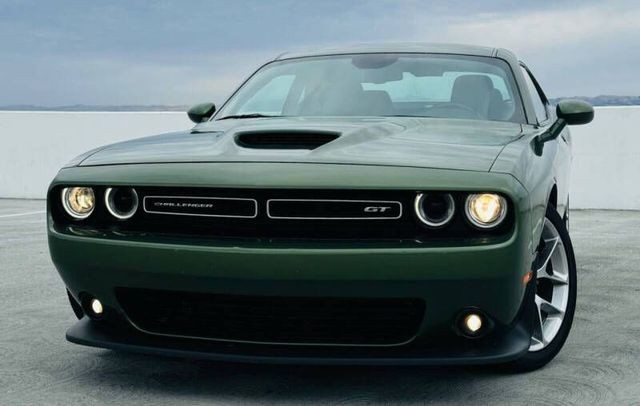 more details - dodge challenger