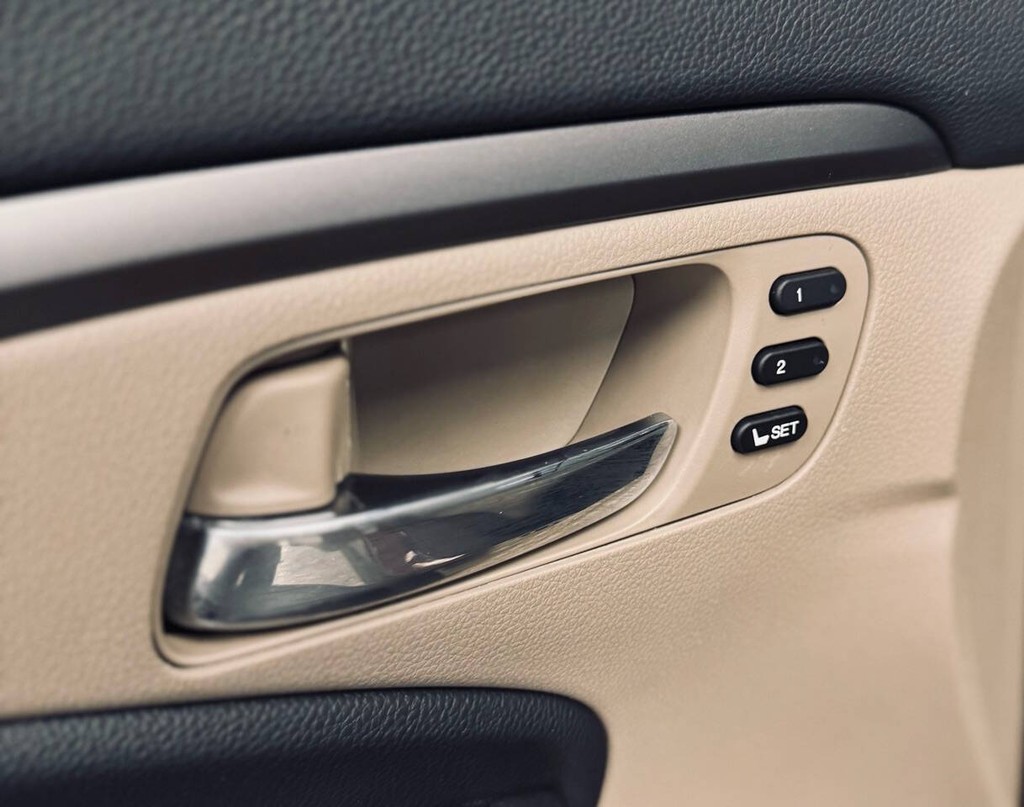 Honda Pilot Vehicle Full-screen Gallery Image 27