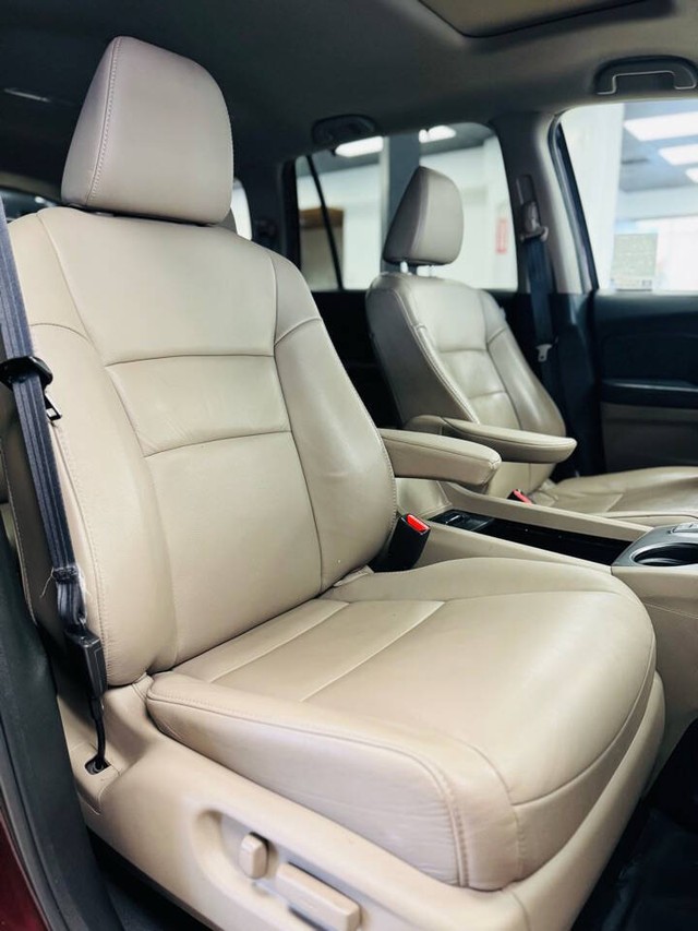 Honda Pilot Vehicle Full-screen Gallery Image 20