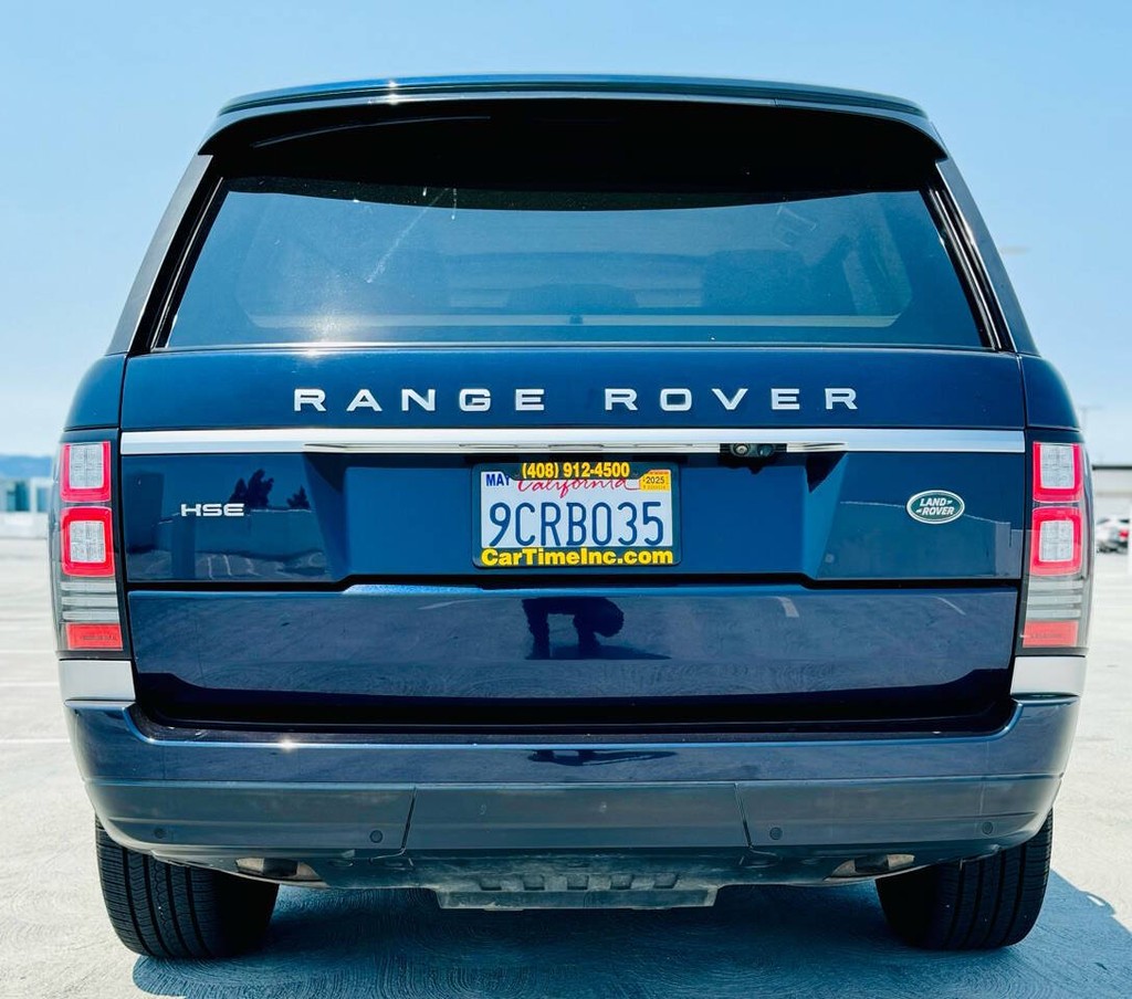 Land Rover Range Rover Vehicle Full-screen Gallery Image 05