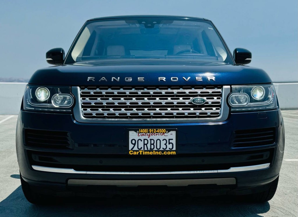 Land Rover Range Rover Vehicle Full-screen Gallery Image 11