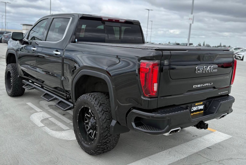 GMC Sierra 1500 Vehicle Full-screen Gallery Image 09