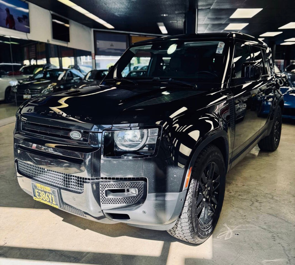 Land Rover Defender Vehicle Full-screen Gallery Image 10