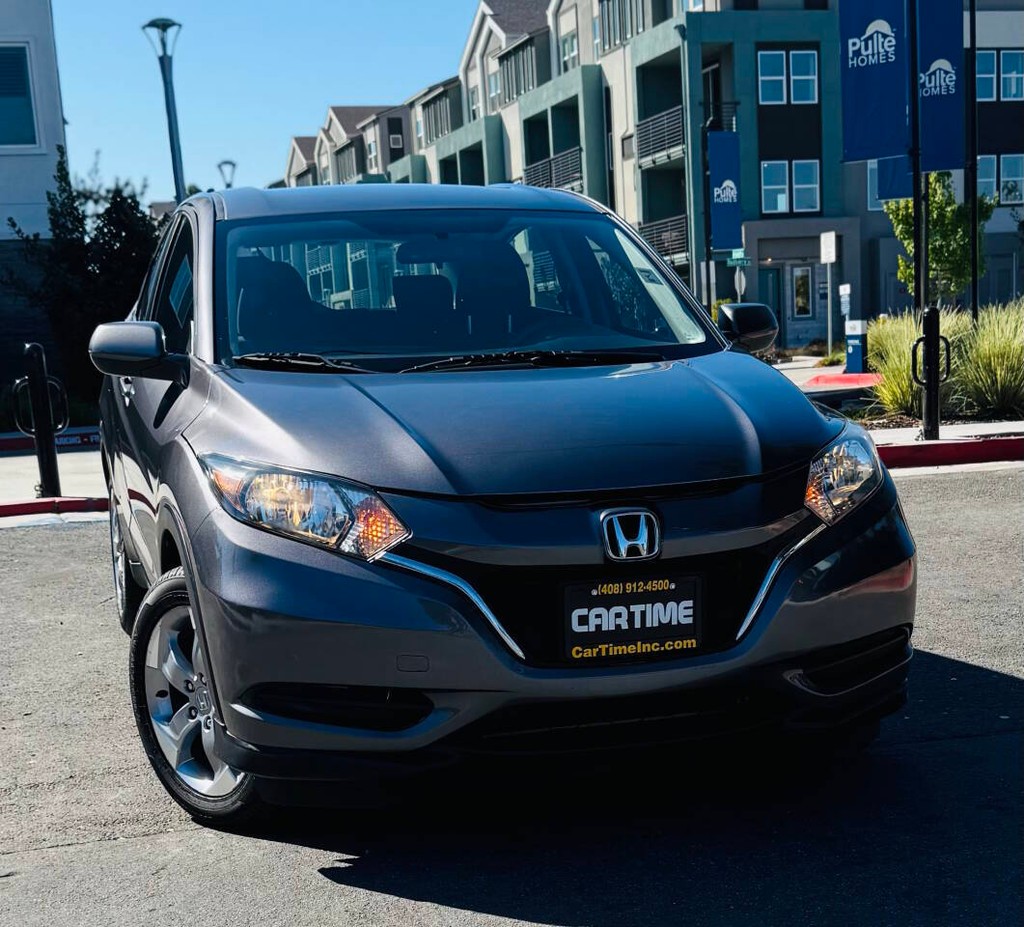Honda HR-V Vehicle Full-screen Gallery Image 02