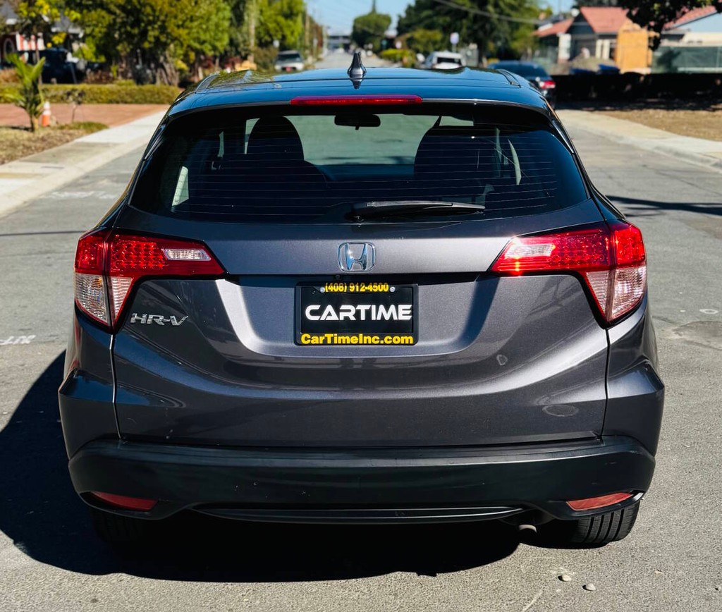 Honda HR-V Vehicle Full-screen Gallery Image 07