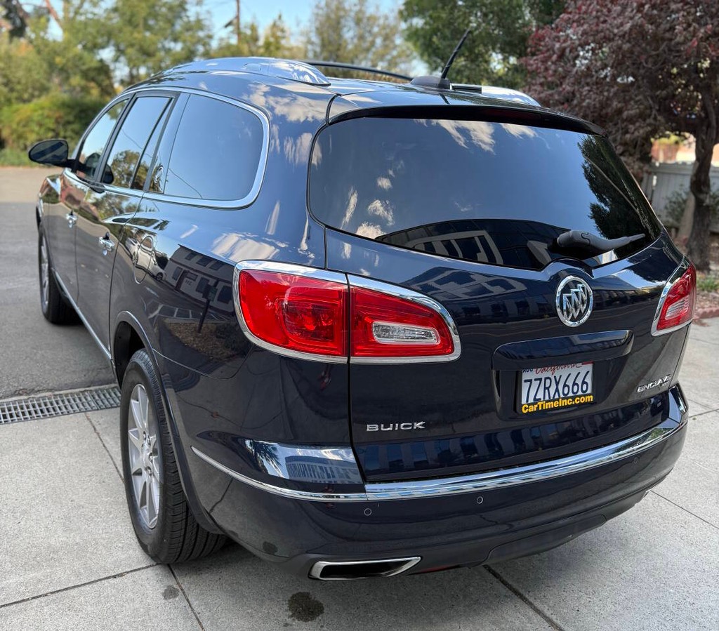 Buick Enclave Vehicle Full-screen Gallery Image 08