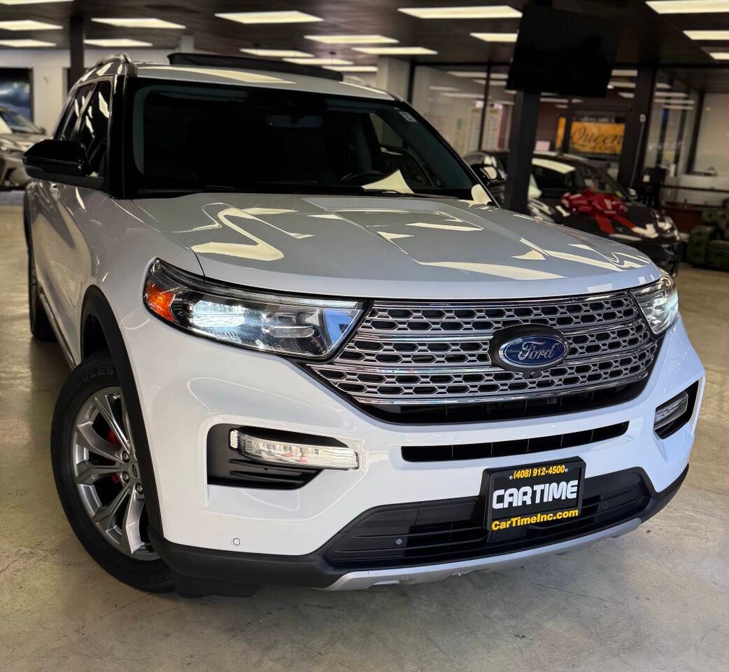 Ford Explorer Vehicle Full-screen Gallery Image 03