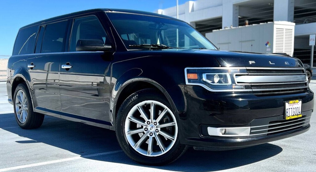 Ford Flex Vehicle Full-screen Gallery Image 04