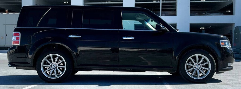 Ford Flex Vehicle Full-screen Gallery Image 06