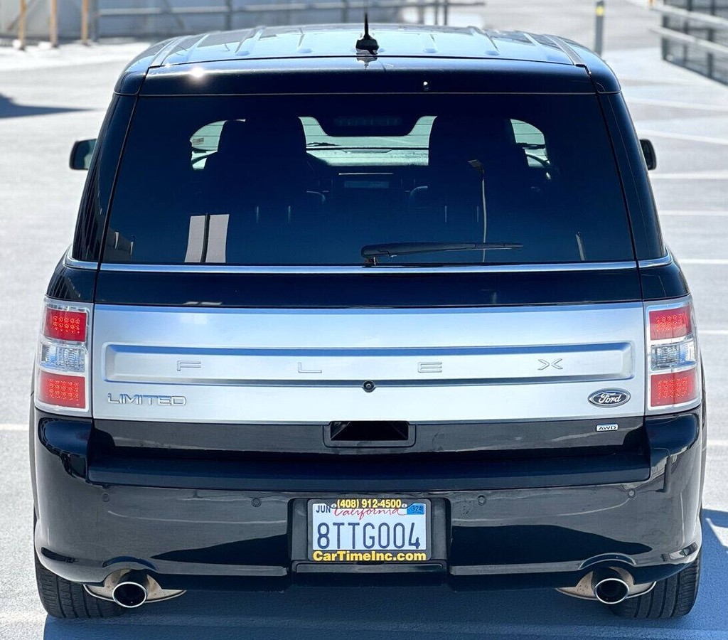 Ford Flex Vehicle Full-screen Gallery Image 10