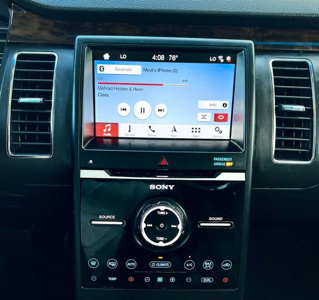 Ford Flex Vehicle Full-screen Gallery Image 22