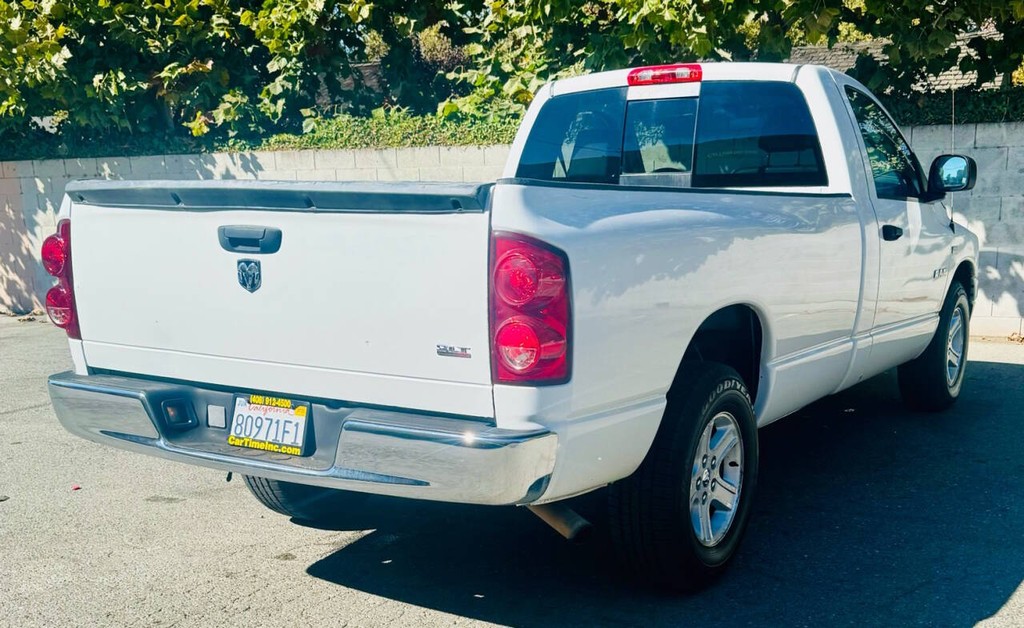 Dodge Ram 1500 Vehicle Full-screen Gallery Image 06