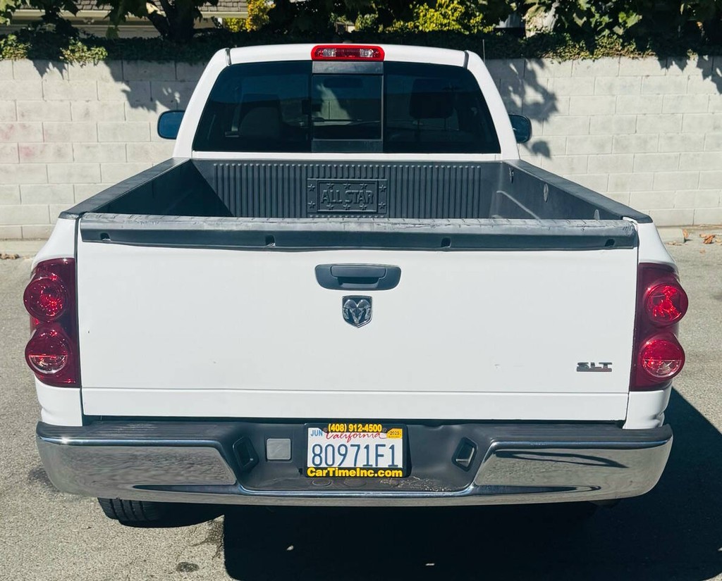 Dodge Ram 1500 Vehicle Full-screen Gallery Image 09