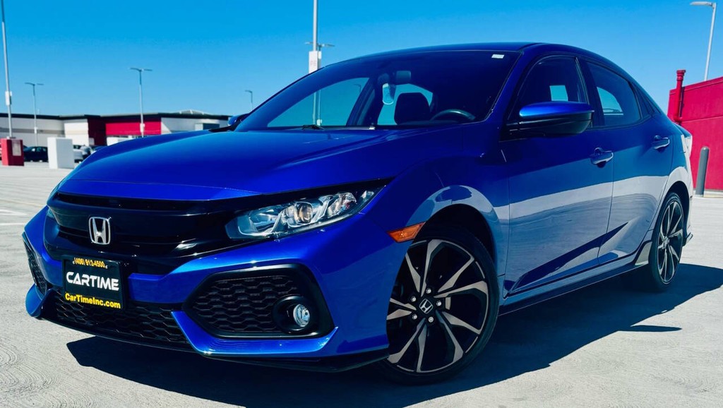 Honda Civic Hatchback Vehicle Full-screen Gallery Image 03