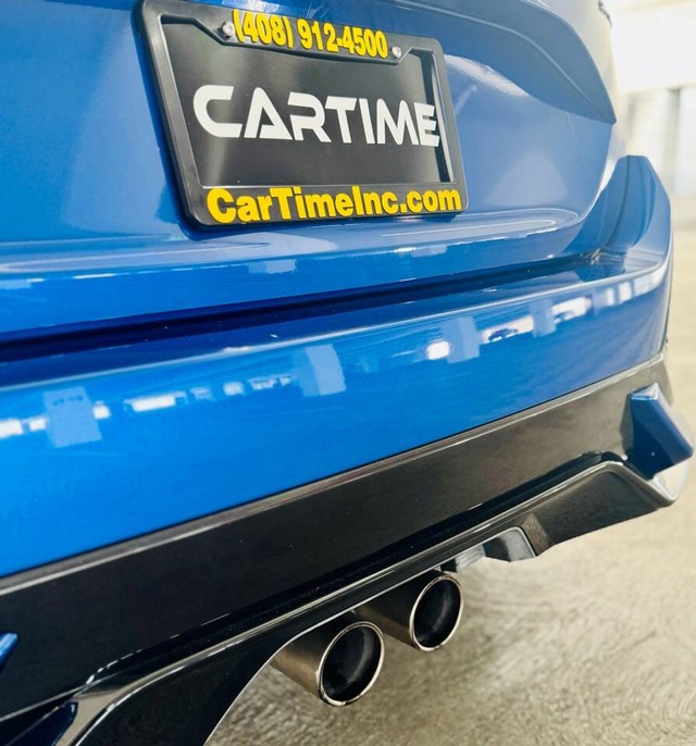 Honda Civic Hatchback Vehicle Full-screen Gallery Image 14