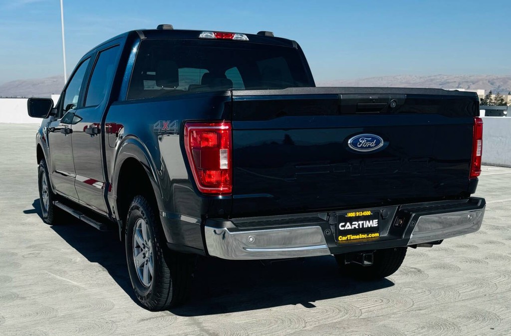 Ford F-150 Vehicle Full-screen Gallery Image 07